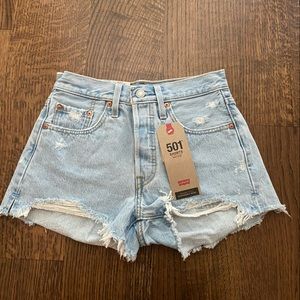 levi’s 501 high-rise shorts | light wash